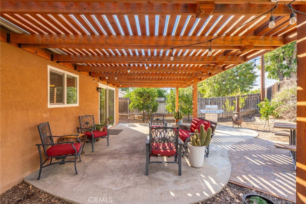 3165 Celeste Drive Riverside, CA 92507 - Photo 31 of 44 a outdoor space with furniture