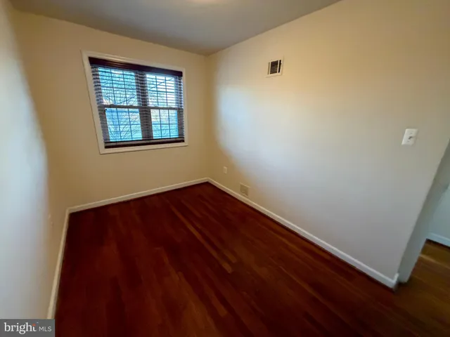 $3,400 | 3765 Mark Drive, Alexandria, VA 22305