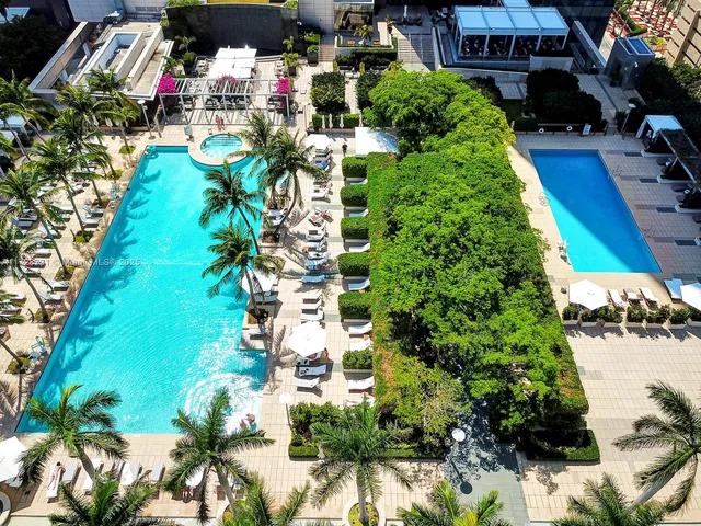 $6,258,000 | 1425 Brickell Avenue, Unit 52BC, Miami, FL 33131