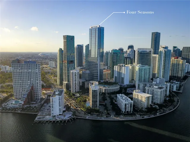 $6,258,000 | 1425 Brickell Avenue, Unit 52BC, Miami, FL 33131