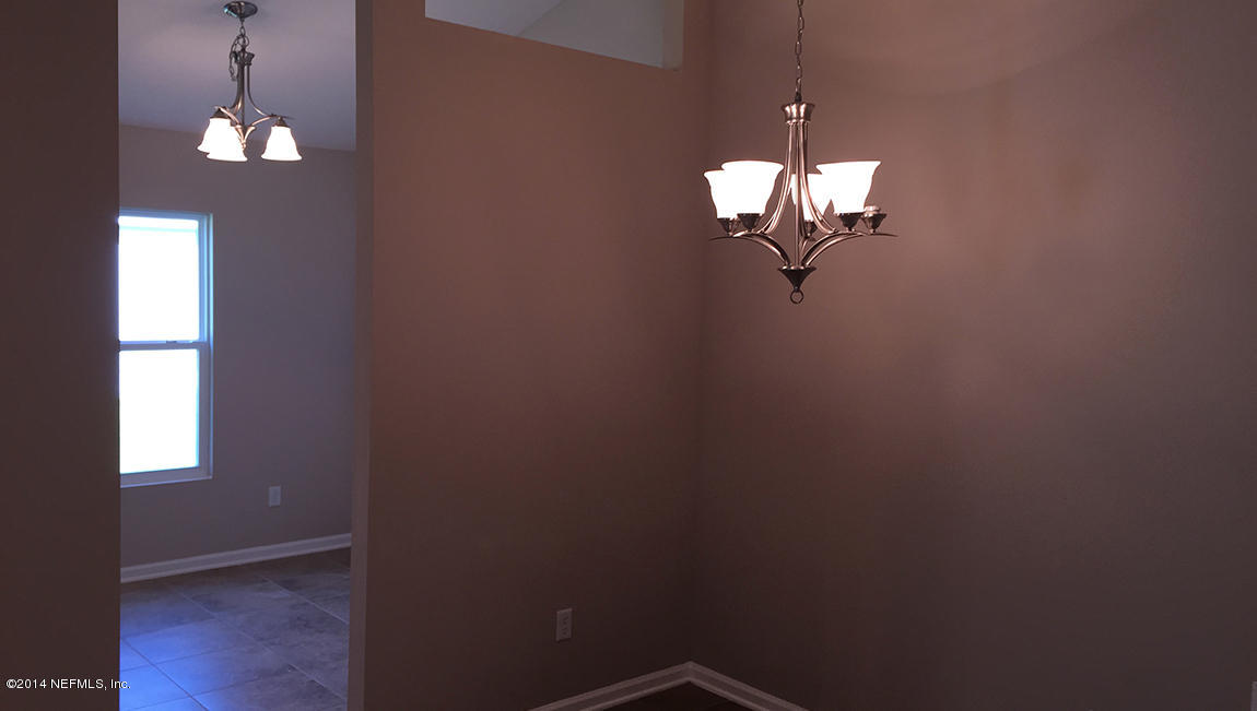 5743 Round Table Road Jacksonville, FL 32254 - Photo 8 of 17 Picketts128_DR_Crop