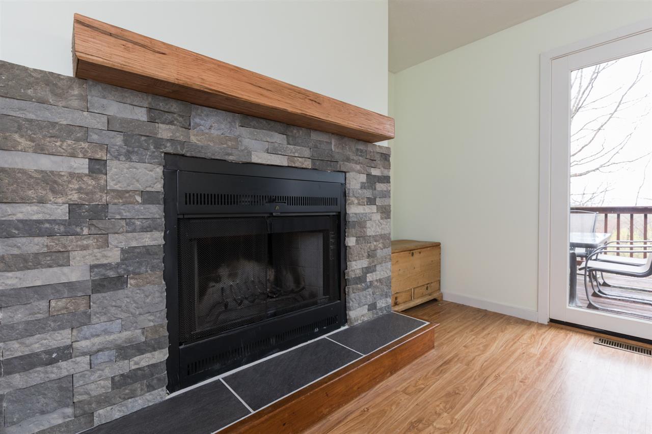 54 Thornhill Road Stratham, NH 03885 - Photo 16 of 33