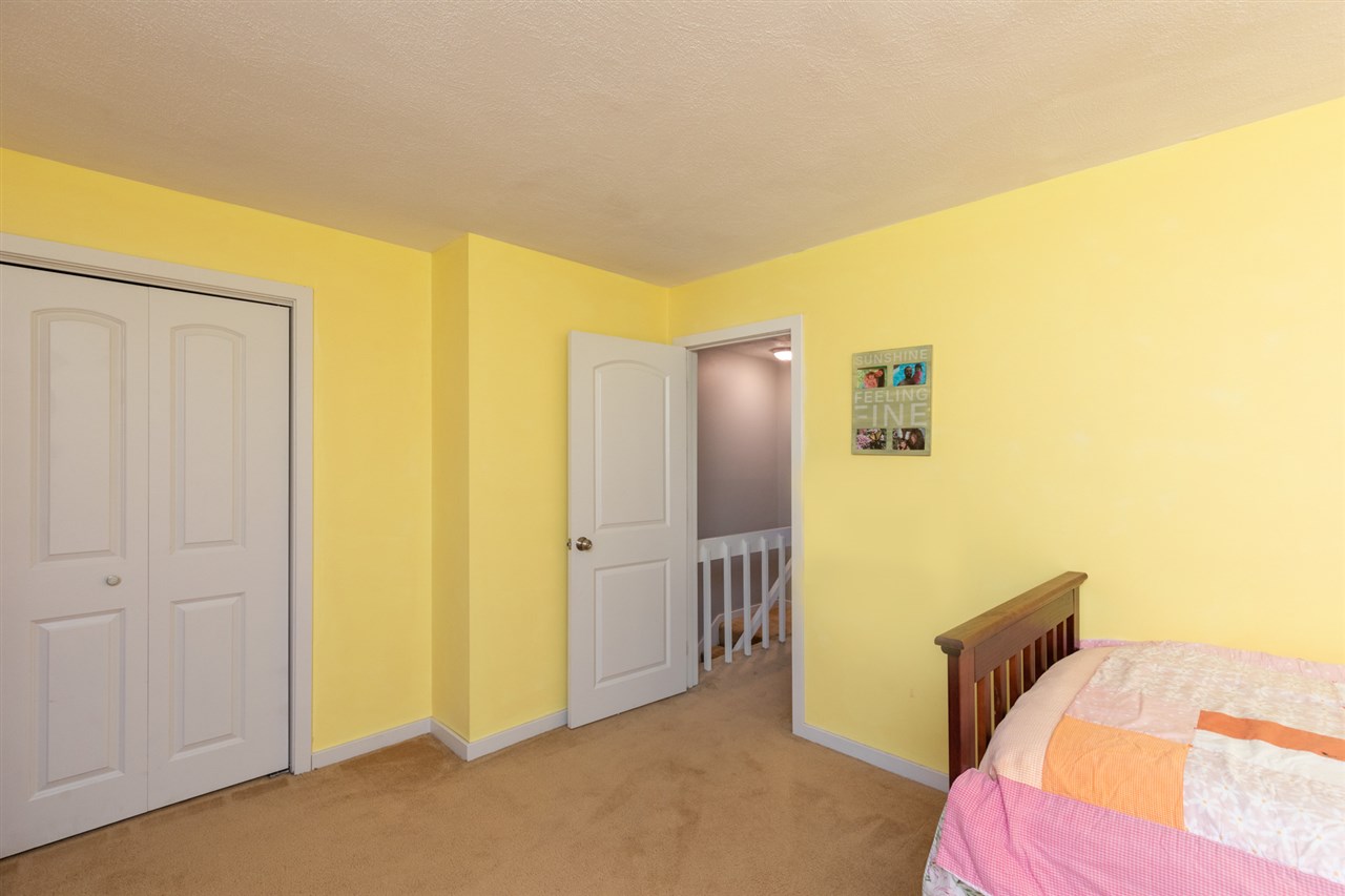 54 Thornhill Road Stratham, NH 03885 - Photo 27 of 33