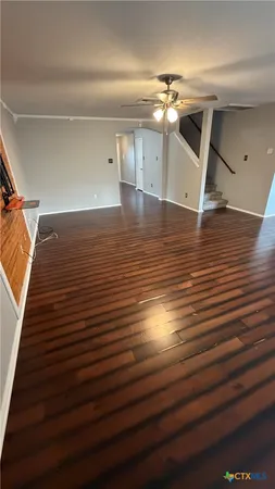 a view of entryway and hall