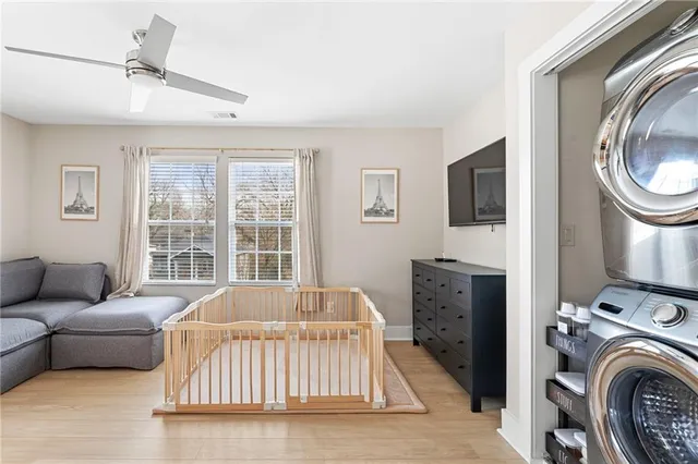 $525,000 | 221 Laurel Avenue Southwest, Atlanta, GA 30314