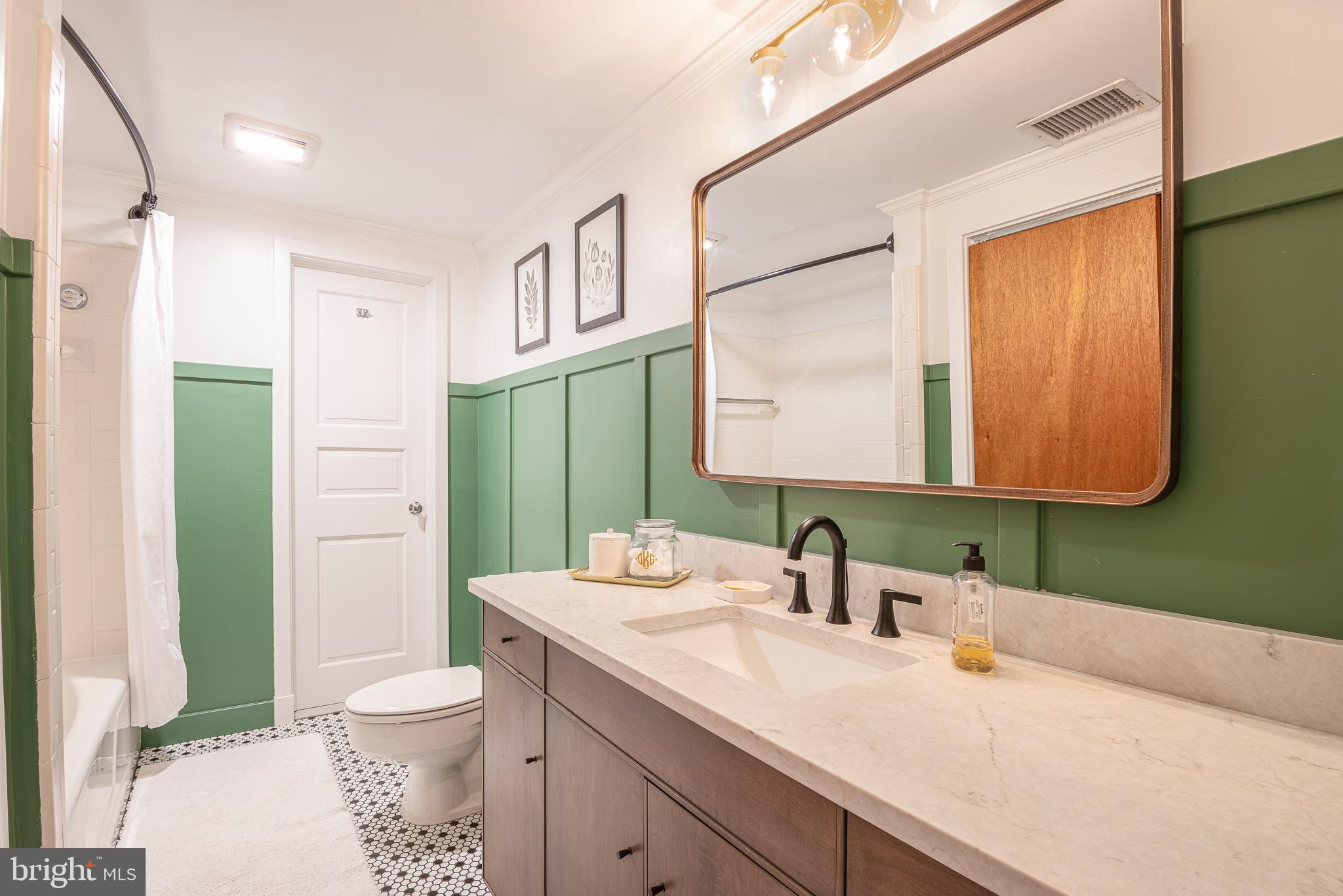 4440 Baildon Road Trappe, MD 21673 - Photo 62 of 98 2nd floor hall bath