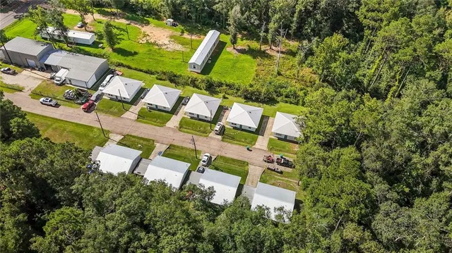 $910,000 | 15660 Becky Lane, Hammond, LA 70401