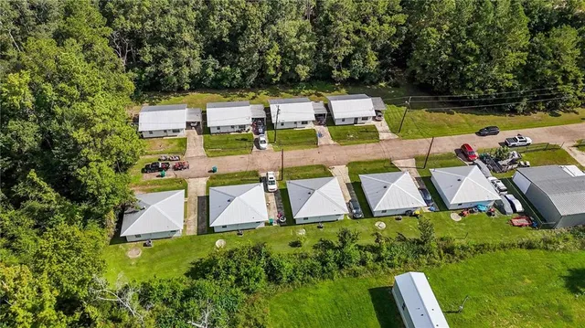 $910,000 | 15660 Becky Lane, Hammond, LA 70401