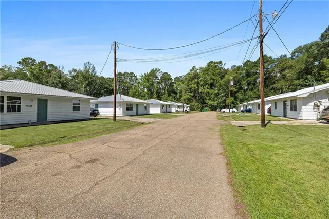 $910,000 | 15660 Becky Lane, Hammond, LA 70401