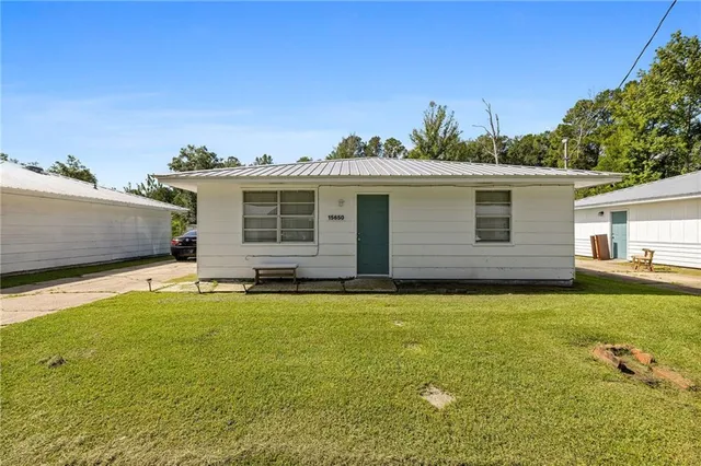 $910,000 | 15660 Becky Lane, Hammond, LA 70401