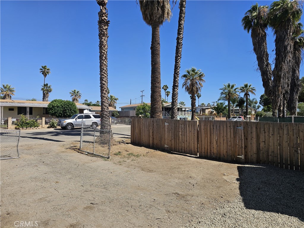 22775 Raymond Road Perris, CA 92570 - Photo 23 of 23 a view of a terrace with couches