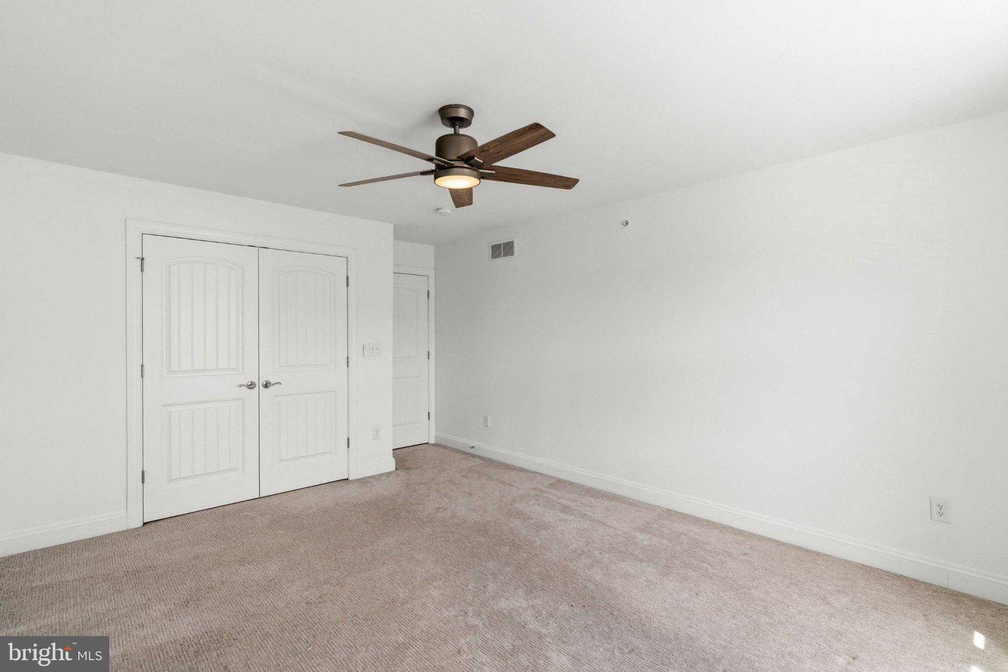 41 Spring Mill Drive Warminster, PA 18974 - Photo 23 of 45 Bright and airy blank canvas room.