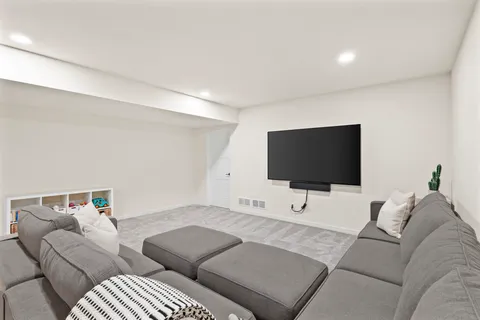 $800,000 | 2941 Wild Goose, Stoughton, WI 53589