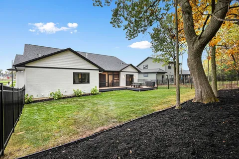 $800,000 | 2941 Wild Goose, Stoughton, WI 53589