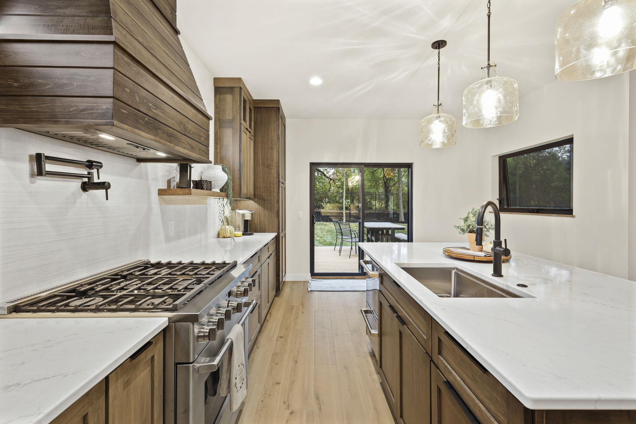 2941 Wild Goose Stoughton, WI 53589 - Photo 9 of 41