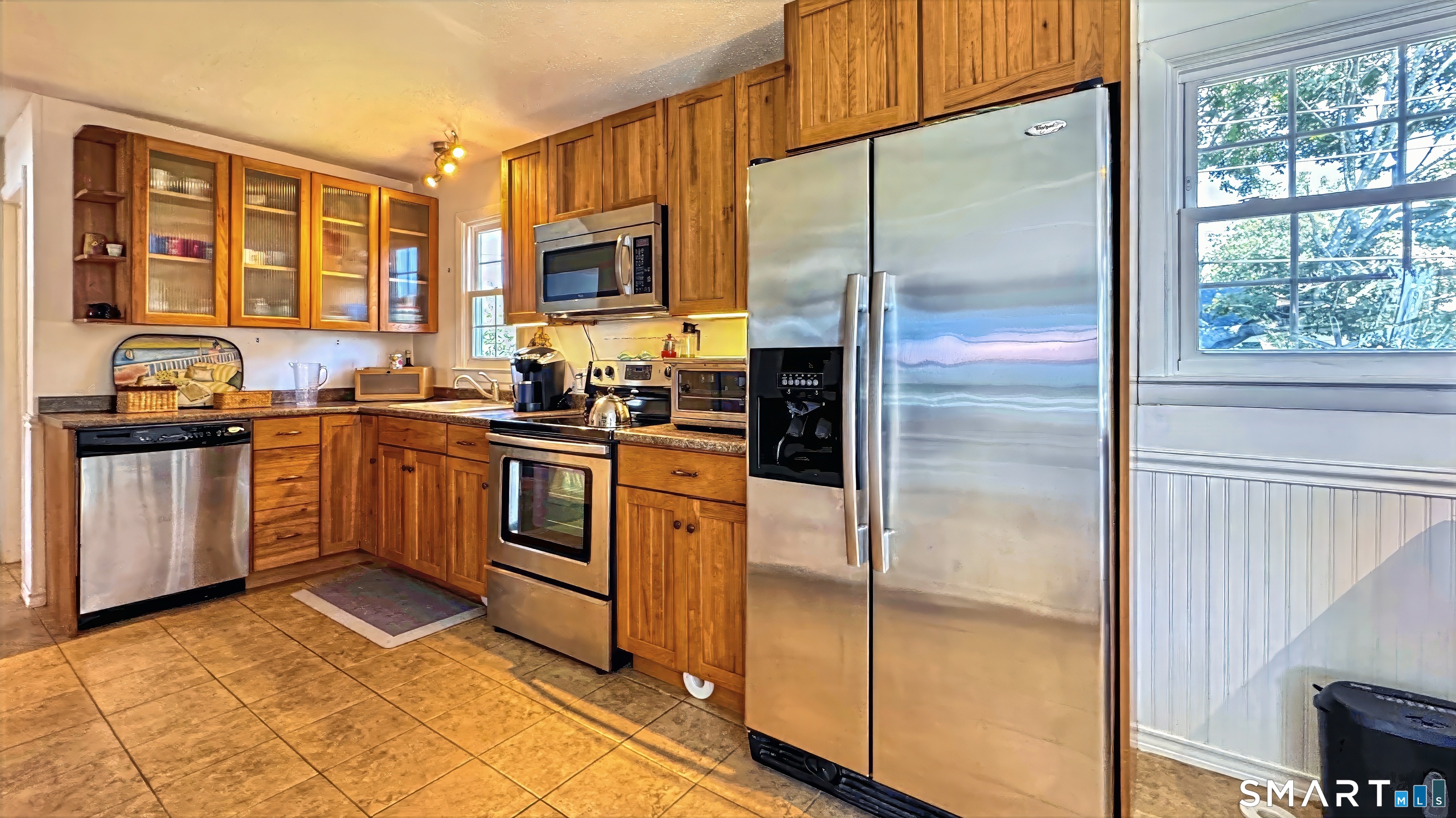 8 Kenn Road Old Saybrook, CT 06475 - Photo 19 of 40 Generous cabinetry and workspace simplify meal preparation.