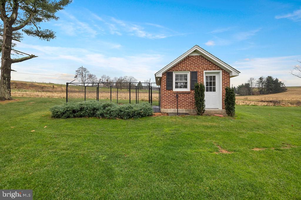 503 Main Street York Springs, PA 17372 - Photo 55 of 62 a front view of a house with garden