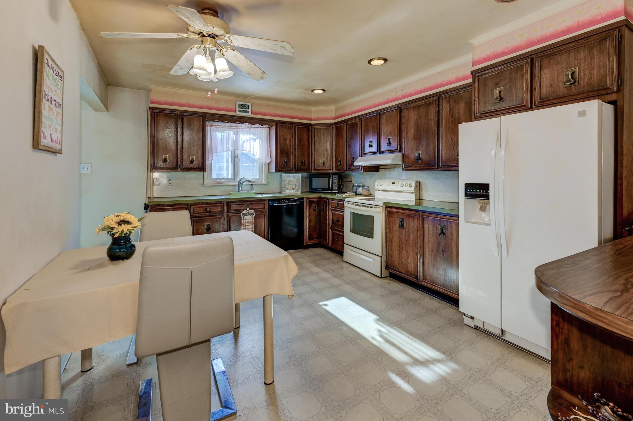 402 Line Street Hammonton, NJ 08037 - Photo 13 of 24 Eat in kitchen complete with pantry
