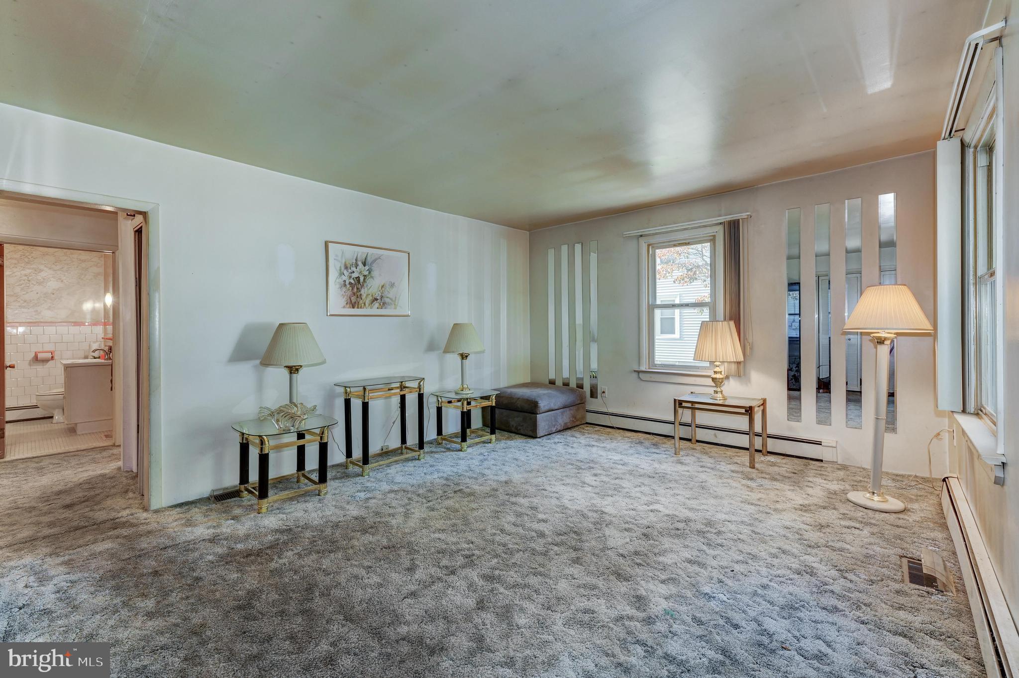 402 Line Street Hammonton, NJ 08037 - Photo 6 of 24
