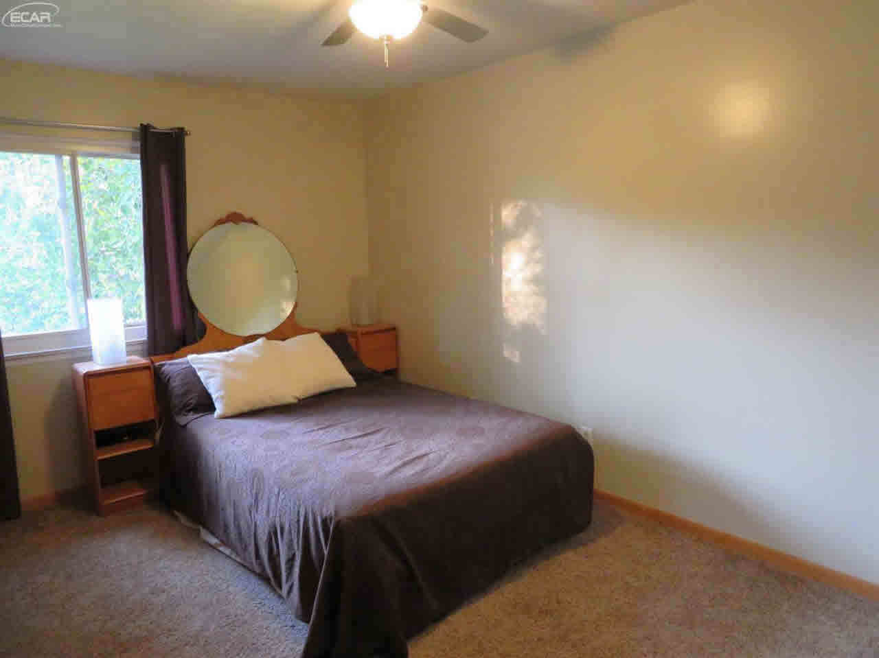 1253 Stonehenge Road Flint, MI 48532 - Photo 10 of 15 Gallery Image 10