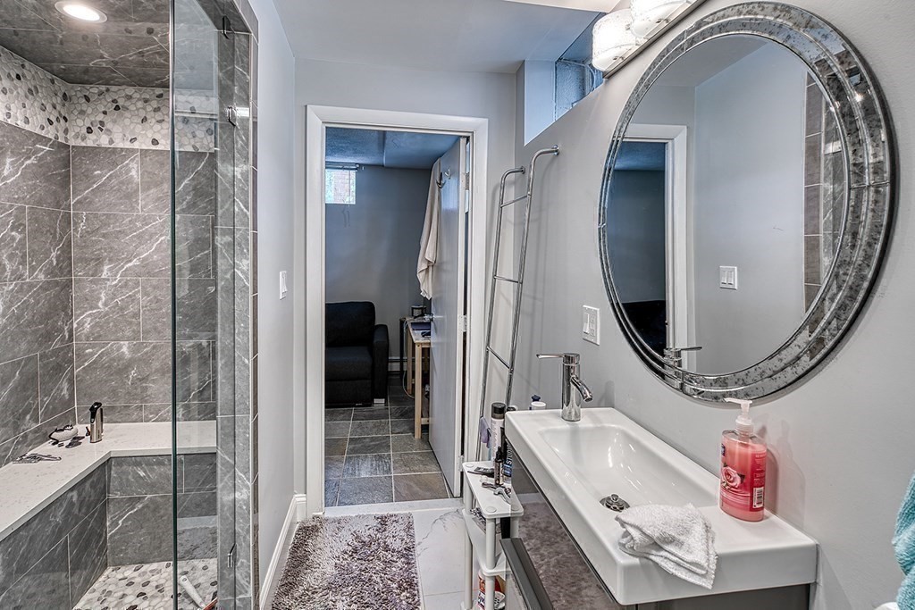 140 Rangeley Road Brookline, MA 02467 - Photo 25 of 33