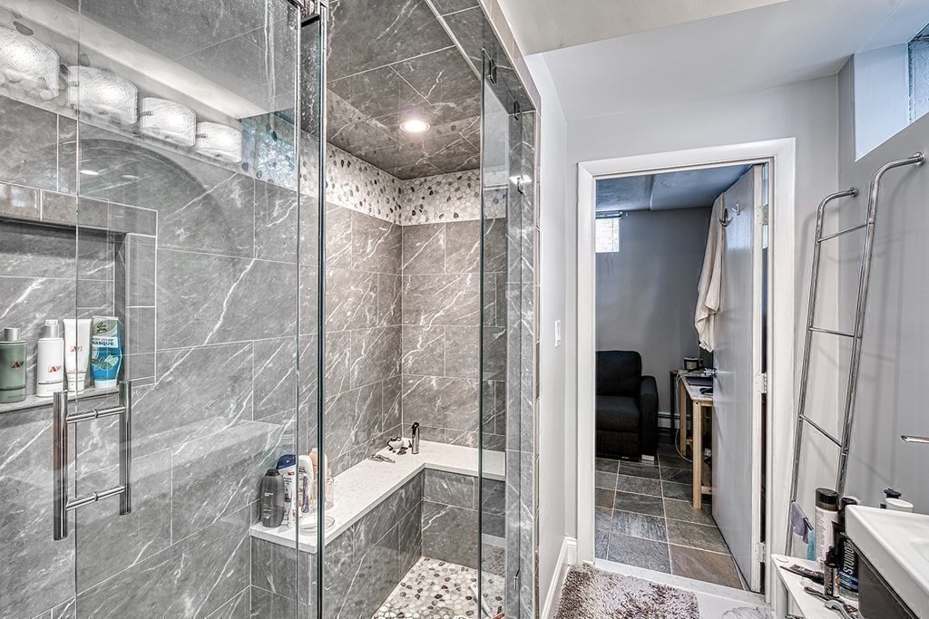 140 Rangeley Road Brookline, MA 02467 - Photo 26 of 33