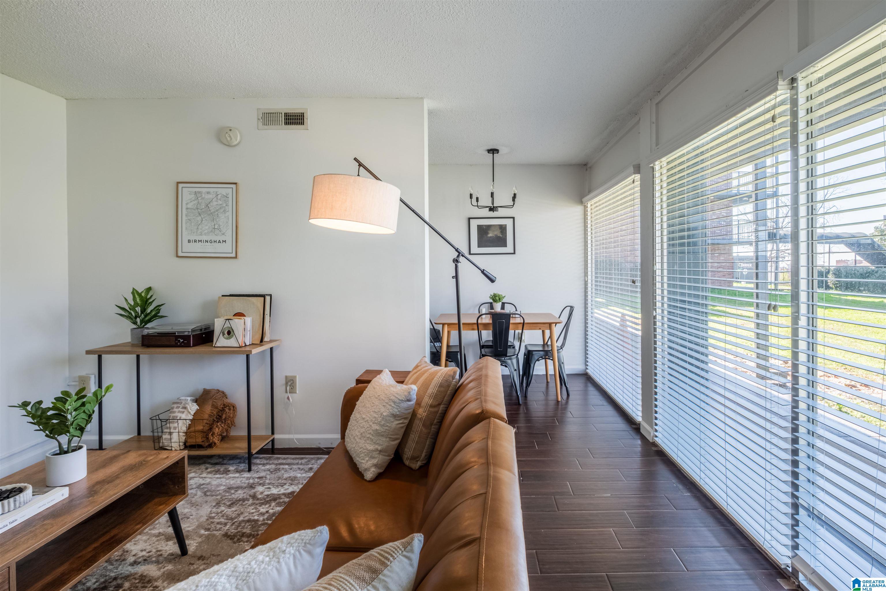 2990 Rhodes Circle South, Unit 103 Birmingham, AL 35205 - Photo 5 of 22
