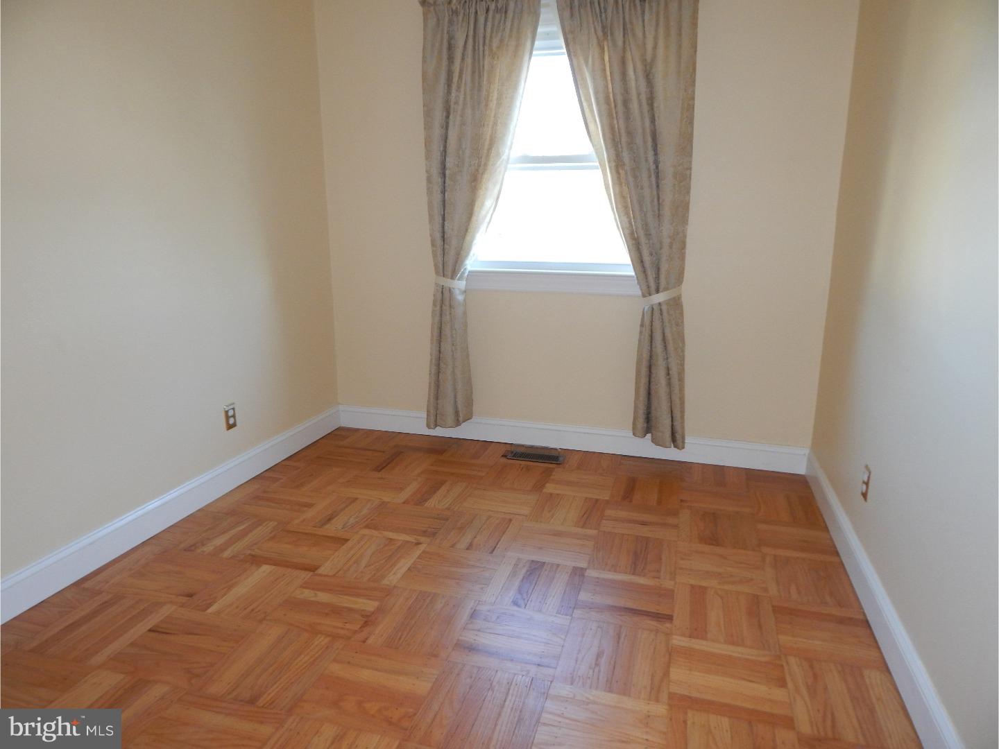 21 Overton Road Hamilton, NJ 08690 - Photo 13 of 18 Bedroom 3