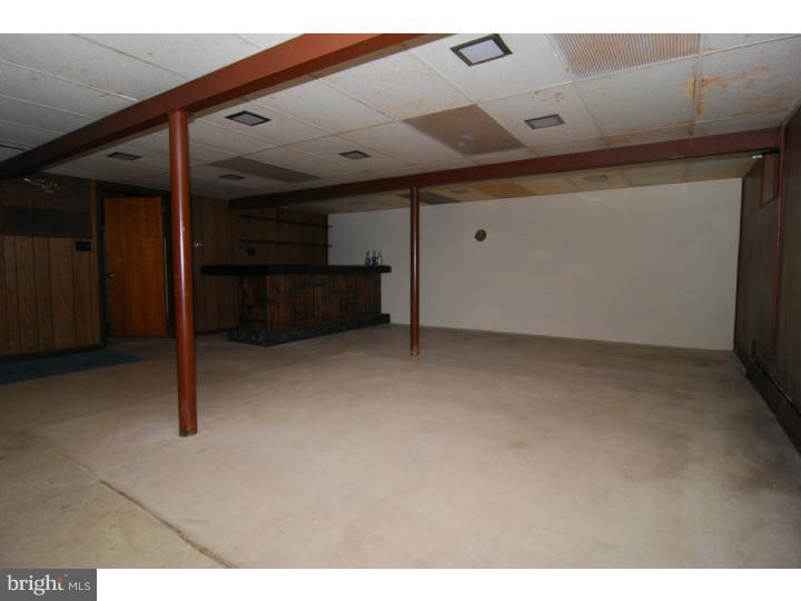 4175 Painted Sky Road Reading, PA 19606 - Photo 11 of 18 Family Room