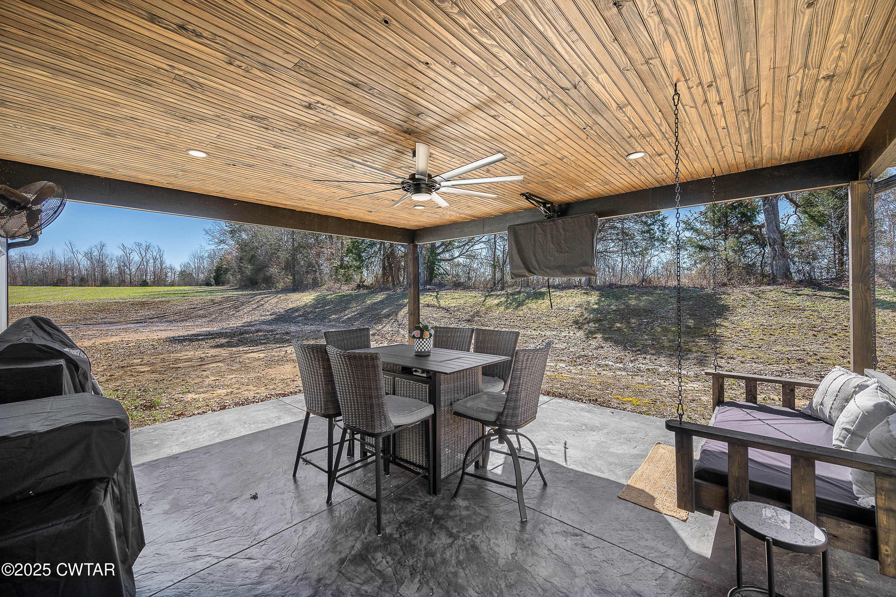 895 Brooksie Thompson Road Decaturville, TN 38329 - Photo 10 of 47 NZ8_1325