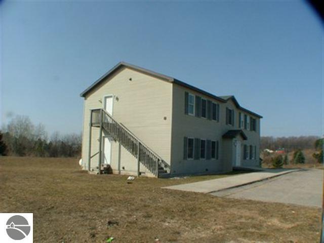 4861 Rokos Court Traverse City, MI 49685 - Photo 1 of 15 1711727.JPG