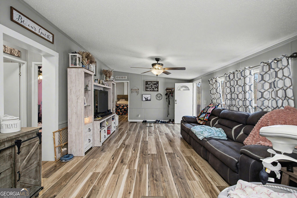 1788 Star Point Road Carrollton, GA 30116 - Photo 7 of 28