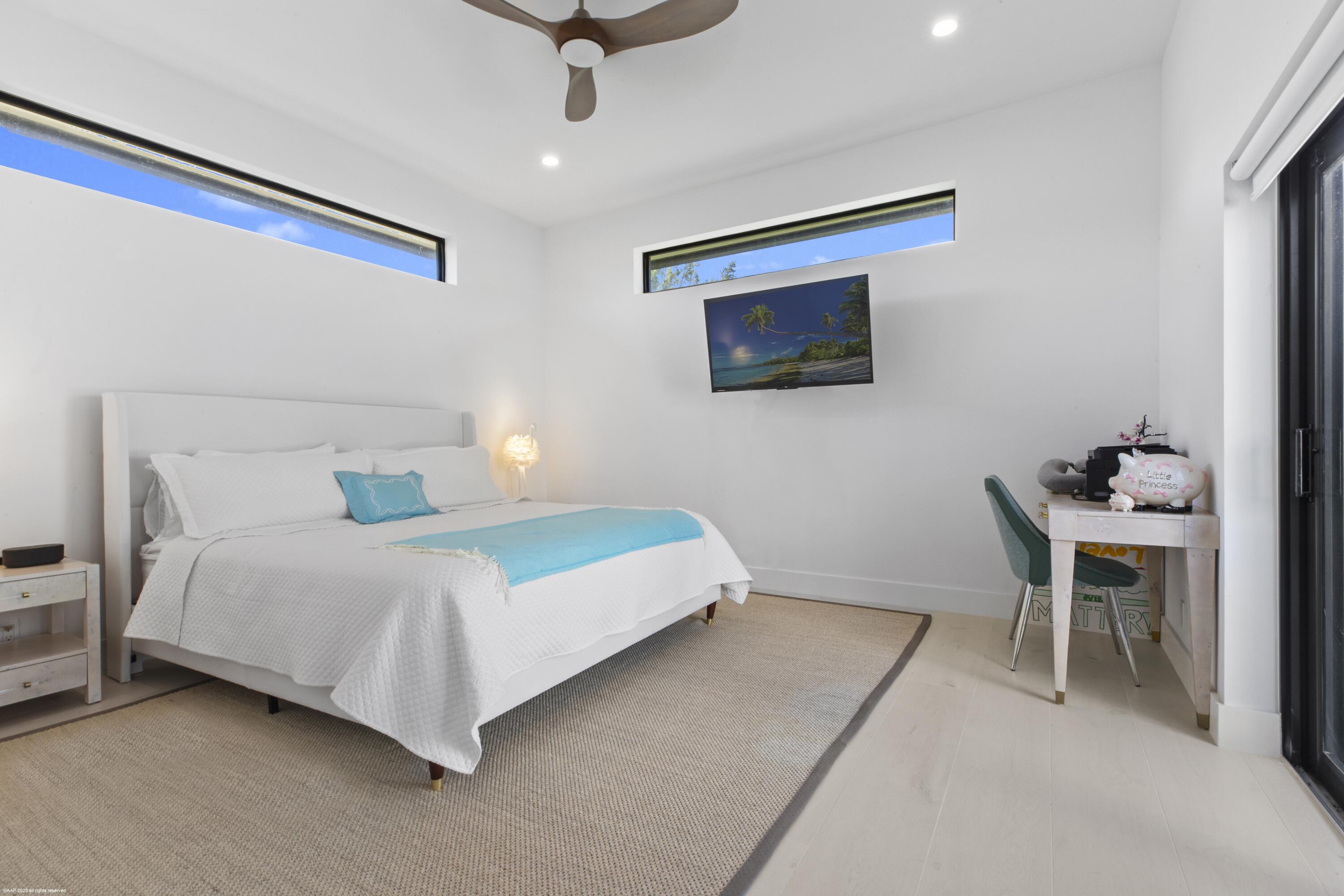 116 North Beach Road Jupiter Island, FL 33455 - Photo 24 of 42 116 North Beach Rd 042