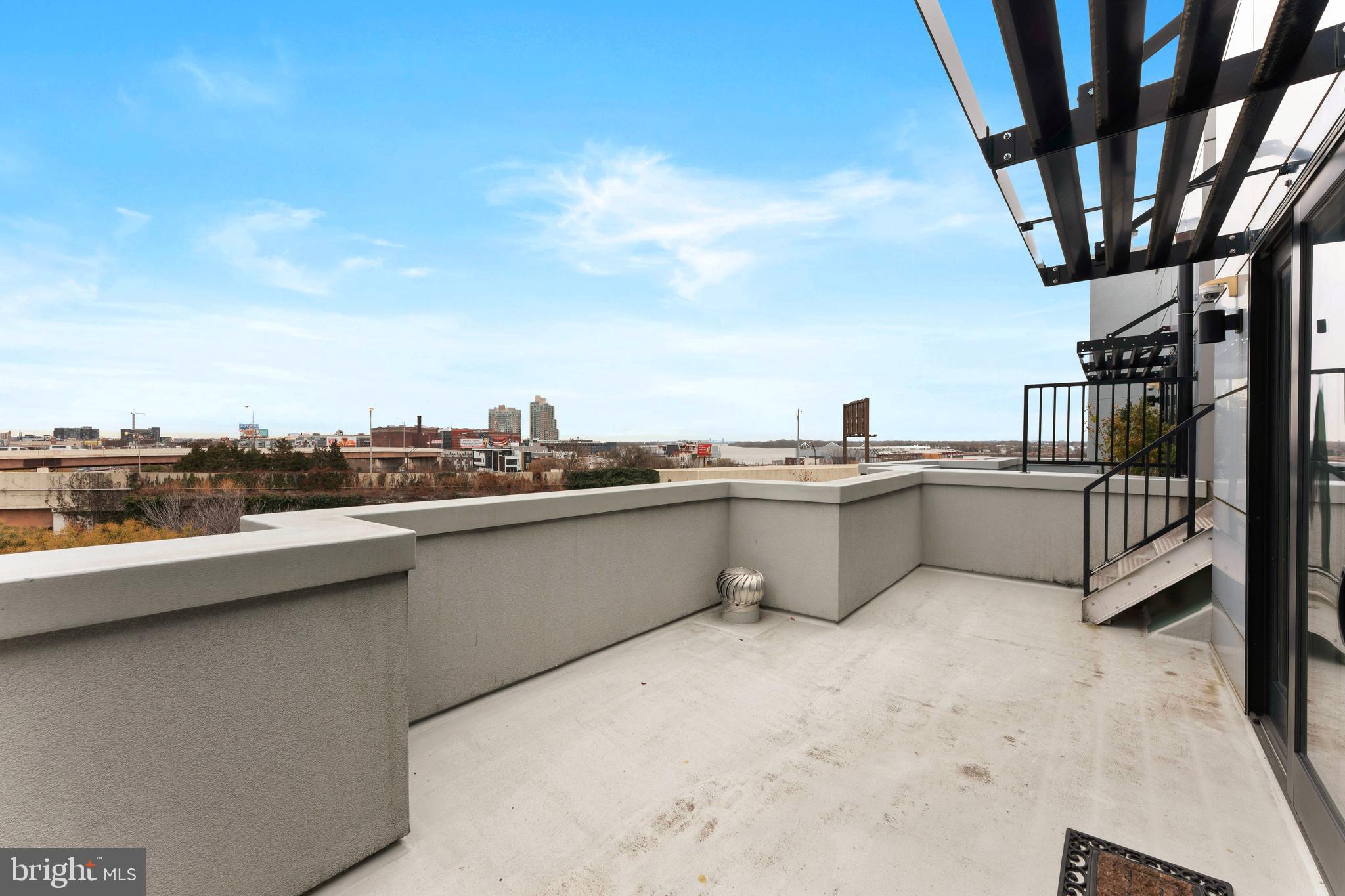 152 Vine Street Philadelphia, PA 19106 - Photo 38 of 53