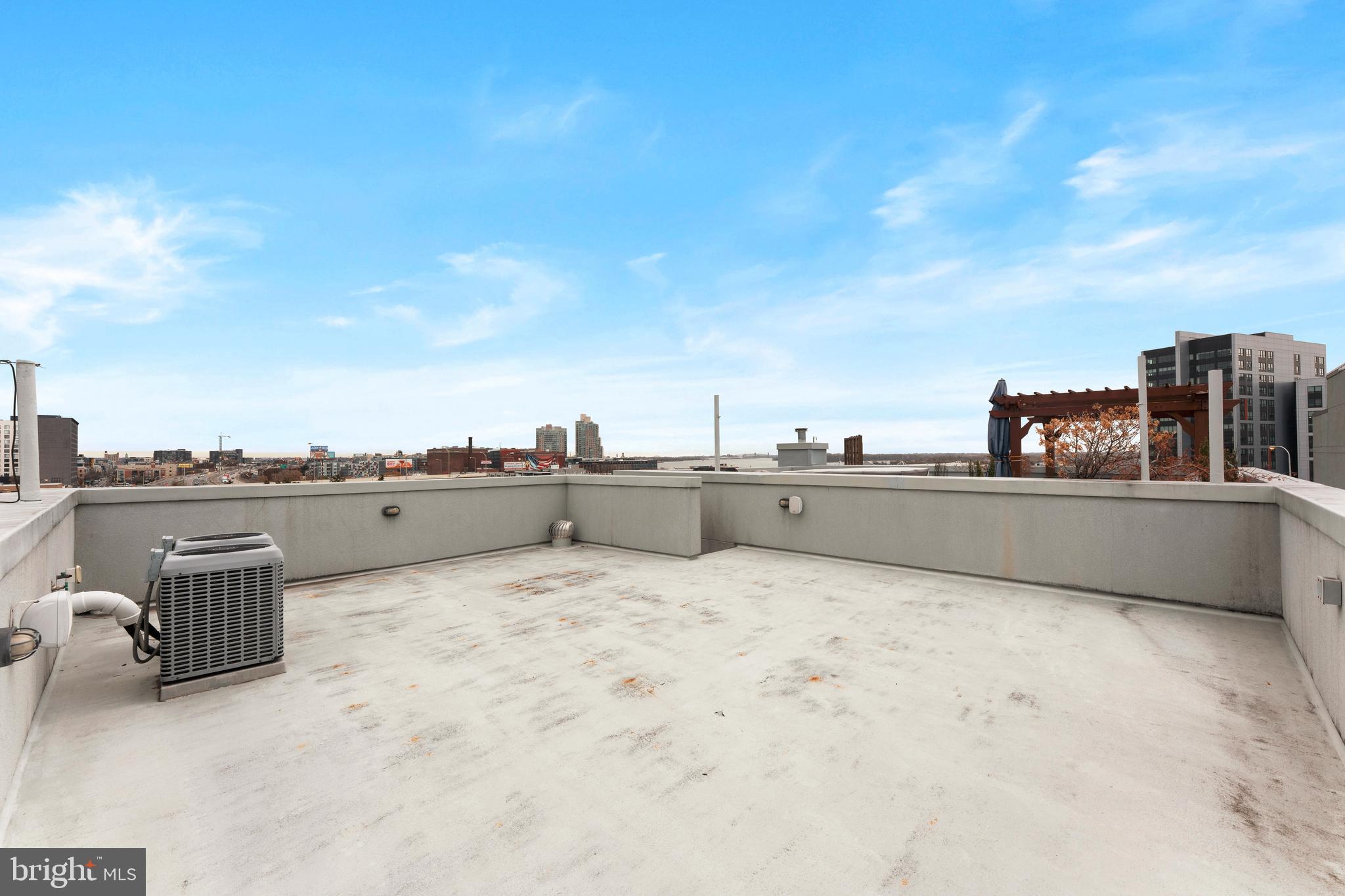 152 Vine Street Philadelphia, PA 19106 - Photo 40 of 53