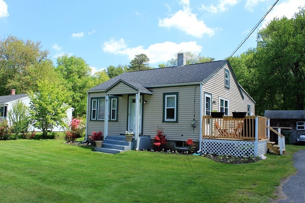 909 Point Road Marion, MA 02738 - Photo 2 of 19