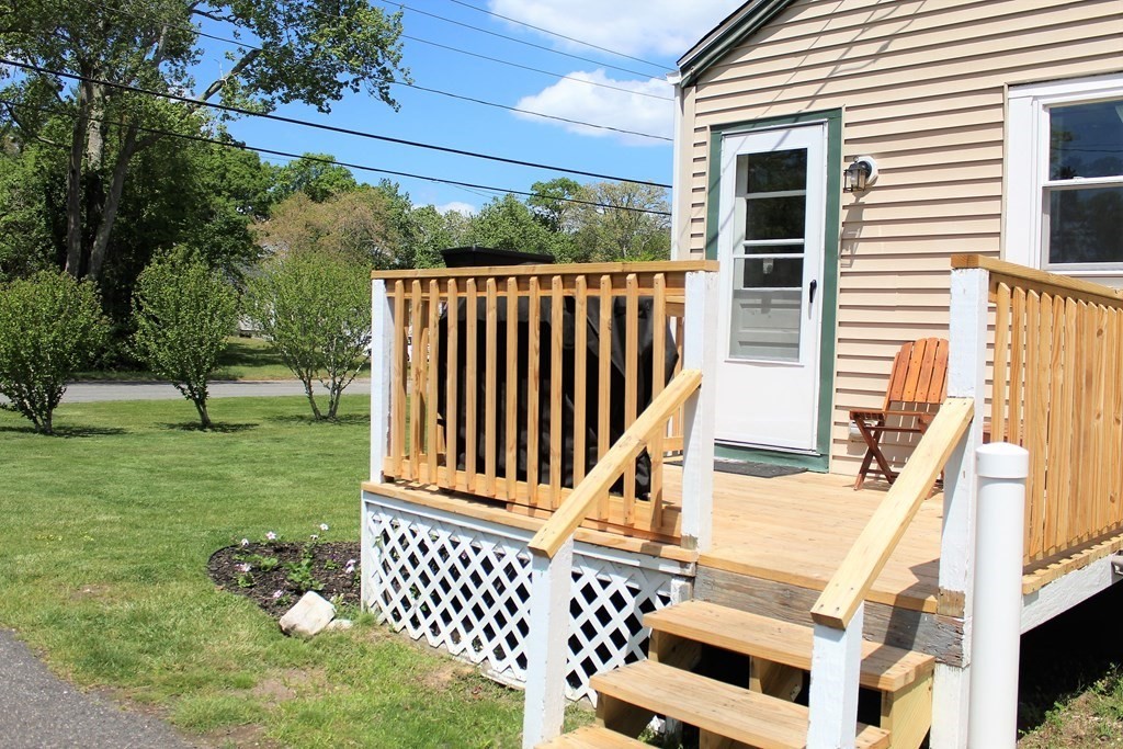 909 Point Road Marion, MA 02738 - Photo 3 of 19