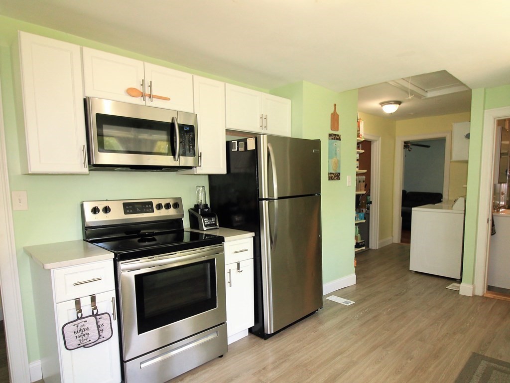 909 Point Road Marion, MA 02738 - Photo 5 of 19