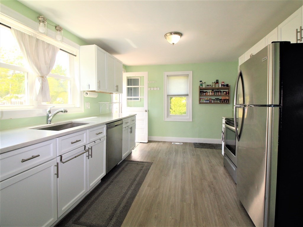 909 Point Road Marion, MA 02738 - Photo 6 of 19