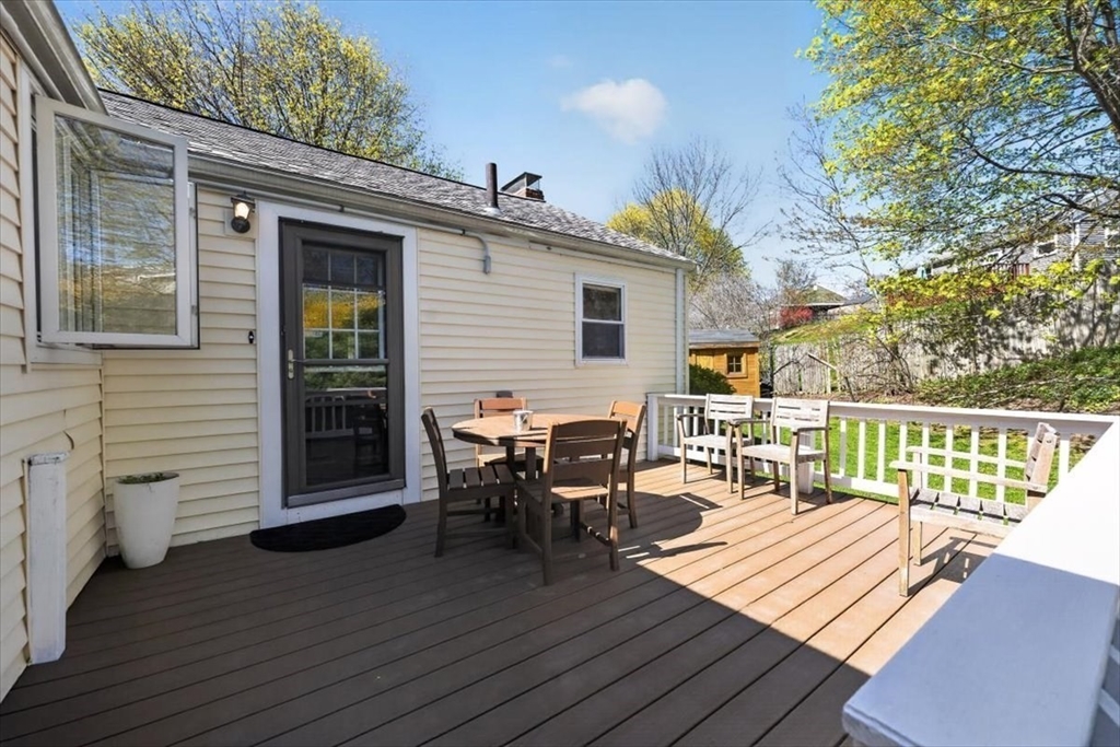 72 Ledgebrook Road Weymouth, MA 02190 - Photo 21 of 32 Gallery Image 21