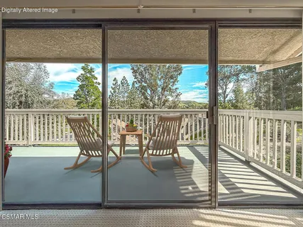 $759,900 | 576 Calle De Las Ovejas, Oak Park, CA 91377