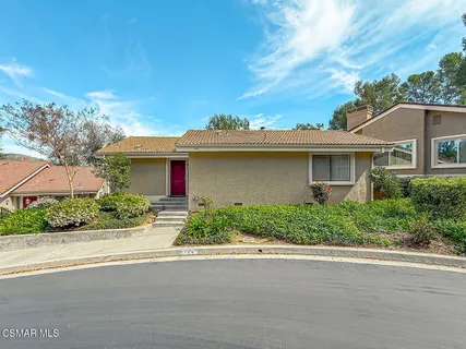 $759,900 | 576 Calle De Las Ovejas, Oak Park, CA 91377
