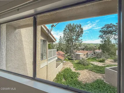 $759,900 | 576 Calle De Las Ovejas, Oak Park, CA 91377