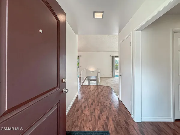 $759,900 | 576 Calle De Las Ovejas, Oak Park, CA 91377