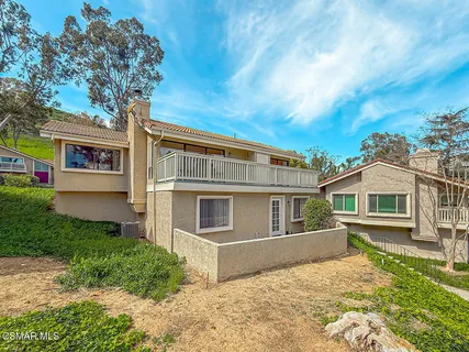 $759,900 | 576 Calle De Las Ovejas, Oak Park, CA 91377