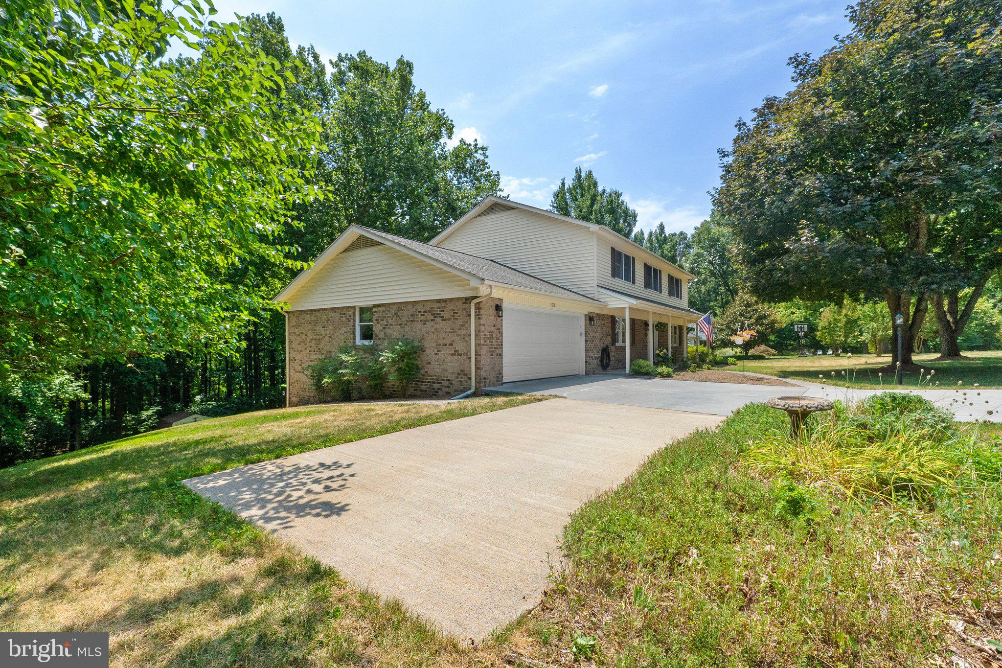 121 Forest Ridge Road Winchester, VA 22602 - Photo 3 of 73 Gallery Image 3