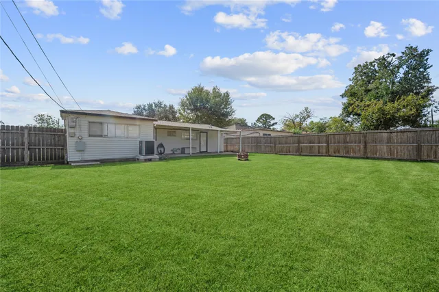 $189,900 | 1109 Pauline Avenue, Pasadena, TX 77502