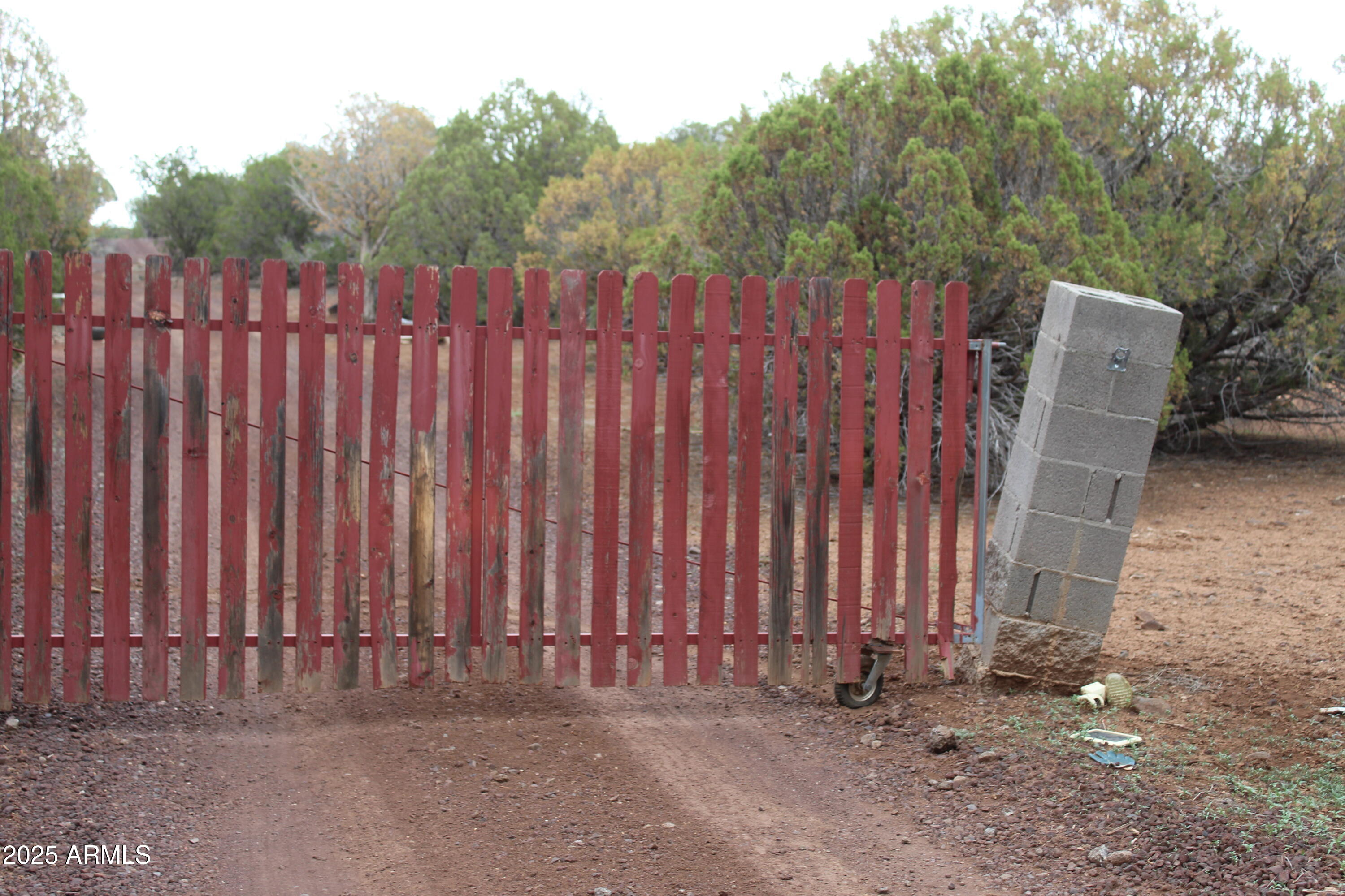 8 T11n R22e: Port, Unit ' Show Low, AZ 85901 - Photo 6 of 6 6