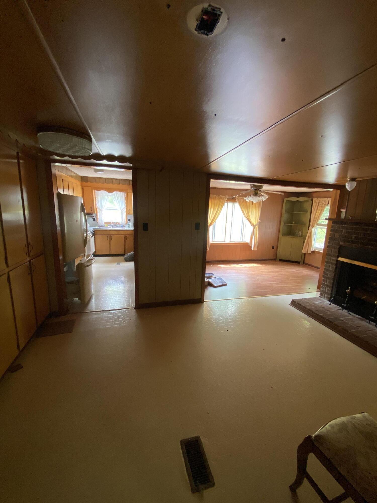 361 Marble Top Road Chickamauga, GA 30707 - Photo 6 of 22 Den