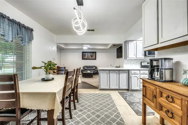 $1,650 | 414 East Hazelwood Street, Princeton, TX 75407